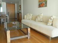 Benefiting from an excellent sea view, this high floor Monarch apartment offers convenience and luxury in the heart of the city.

Covering 975 s...