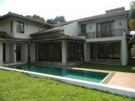 Gorgeous Battaramulla family home available for immediate occupation.

Set in 45 perches of land, this superb unfurnished property comprises: 5 ...