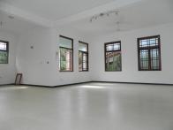 A brand new renovation, this superb unfurnished Colombo 5 apartment is stylishly finished with wooden shutters and antique features.

Covering a...