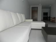 Well-located in the centre of Colombo, this brand new 2000 sq.ft. apartment is available for immediate occupation.

Fully furnished and well-app...