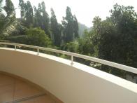 This beautifully presented Trillium apartment is offered unfurnished for immediate occupation.

Covering 1800 sq.ft. the property comprises: 3 B...