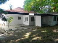 Located off Horton Place, Colombo 7, this airy and well-proportioned 2800 sq.ft. space is offered for commercial rental.

With some work still r...