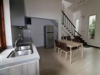 Located on prestigious Barnes Place, Colombo 7, this fabulous unfurnished property is available for immediate rental.

Benefiting from a light a...