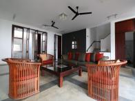 Located on desirable Thimbirigasyaya Road, this superb family home is both spacious and stylish.
Offered fully furnished, the 4800 sq.ft. propert...