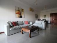 Enjoying stunning views over the golf course, this pristine Trillium apartment is available for immediate rental.
At over 1200 sq.ft. the spaciou...