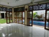 Benefiting from a Swimming Pool and attractive Garden, this great Colombo 7 property also includes: 3 Bedrooms (All Ensuite), 4 Bathrooms, Office ...