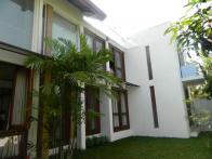 Situated in a beautiful waterfront setting, this great family home offers both space and style.

Offered fully furnished, the property comprises...