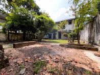 Located down a delightful 20ft wide residential side street, this wonderful 25.5 perch property is available for immediate sale.

Sold for land ...